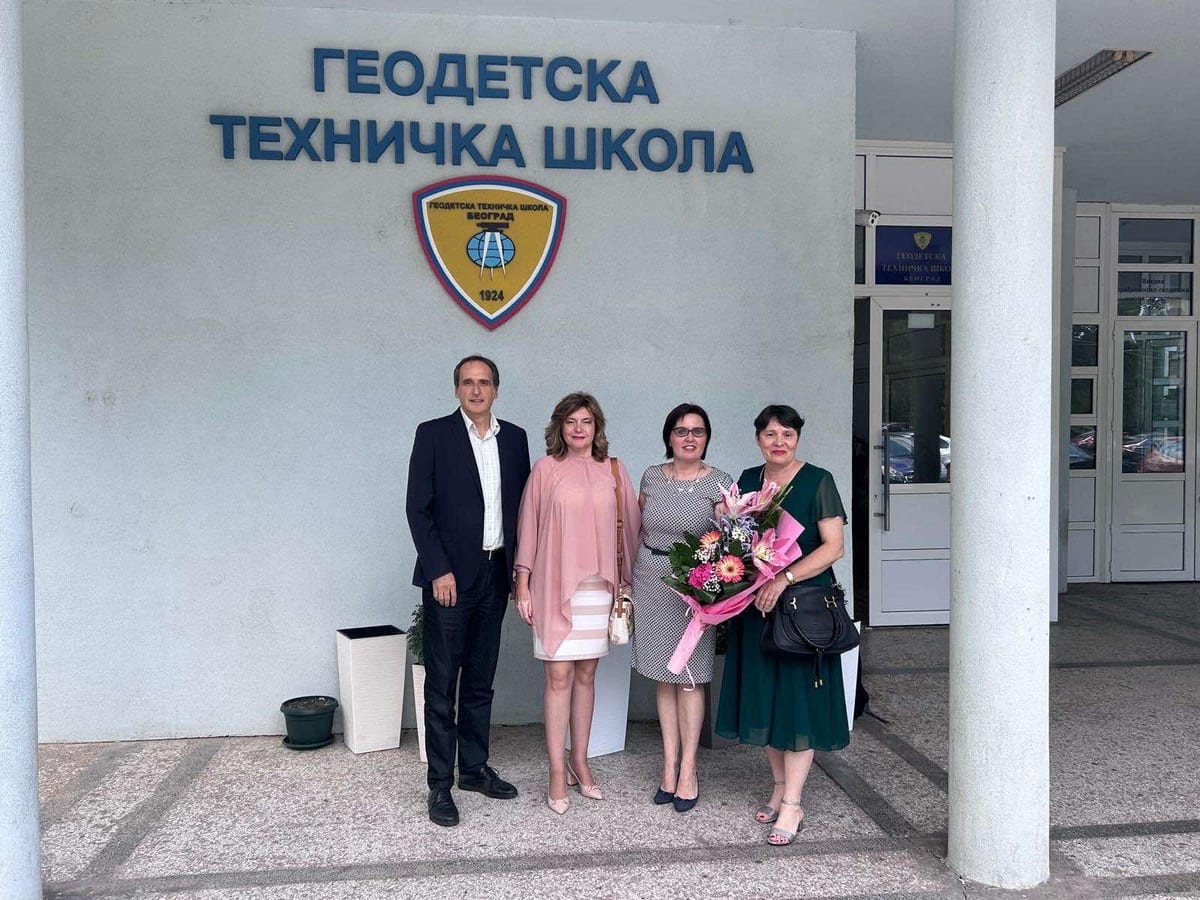Predstavnici Ministarstva prosvete posetili Geodetsko-tehničku školu u Beogradu