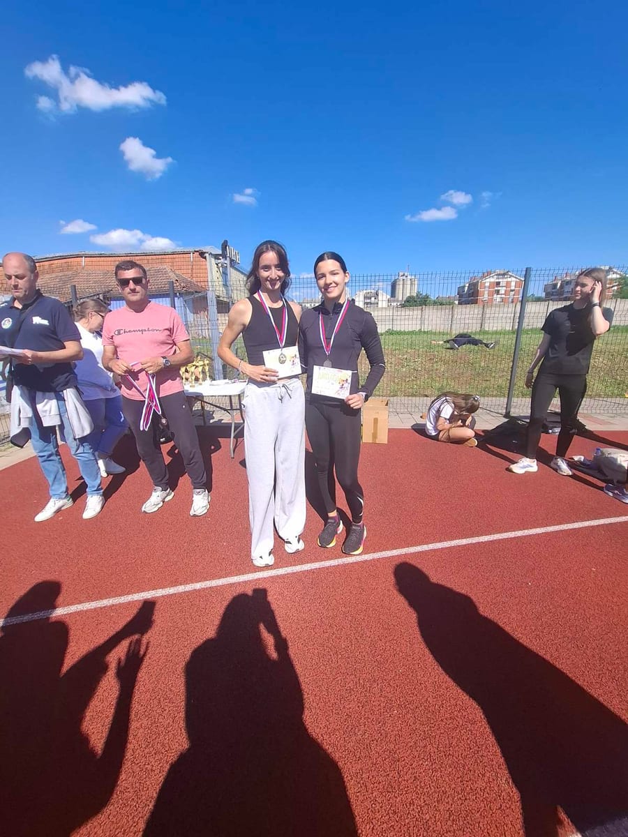 Uspeh naših učenika na Međuokružnom takmičenju u atletici
