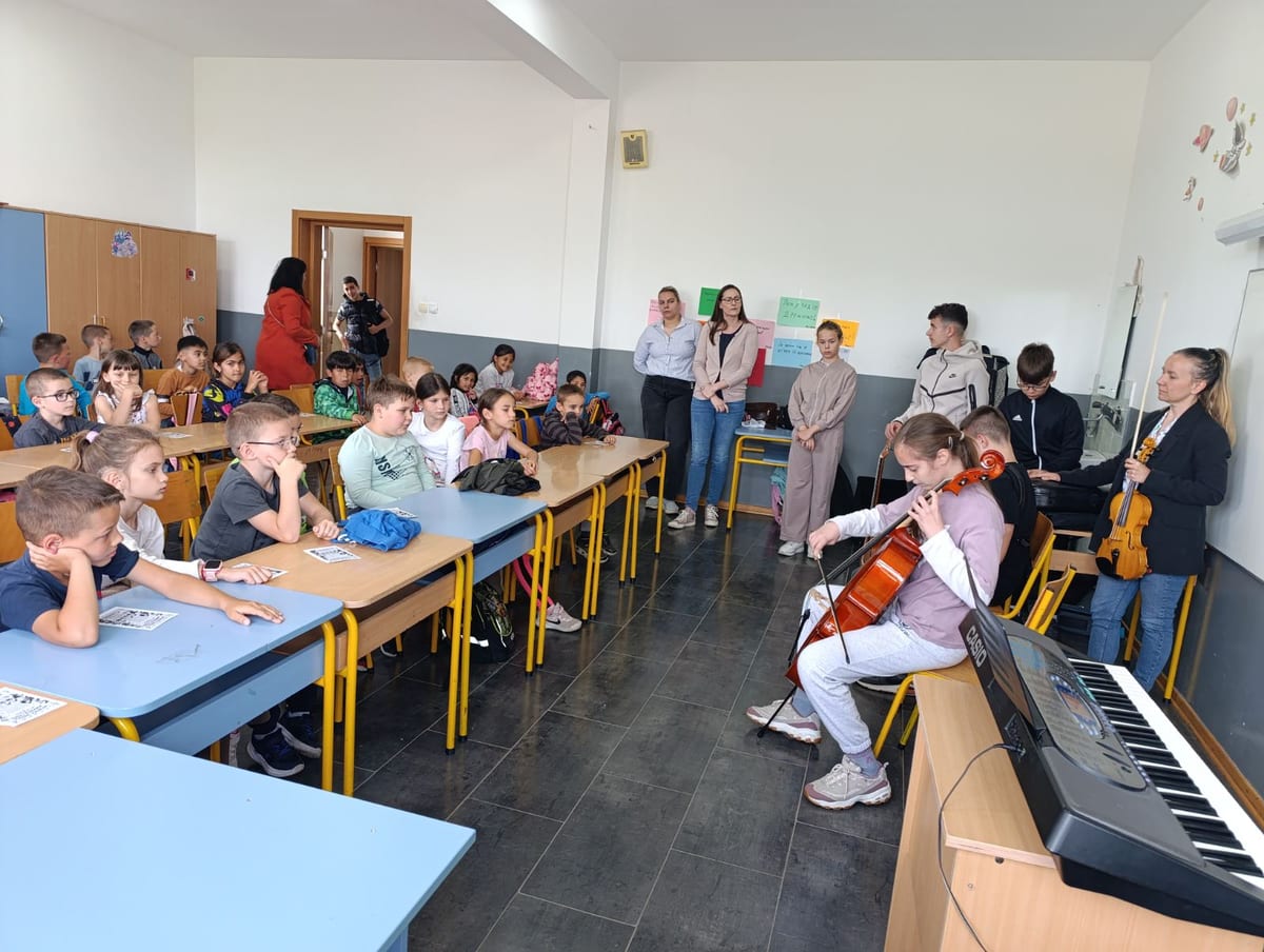 Predstavljanje Muzičke škole „Živorad Grbić“ u našoj školi