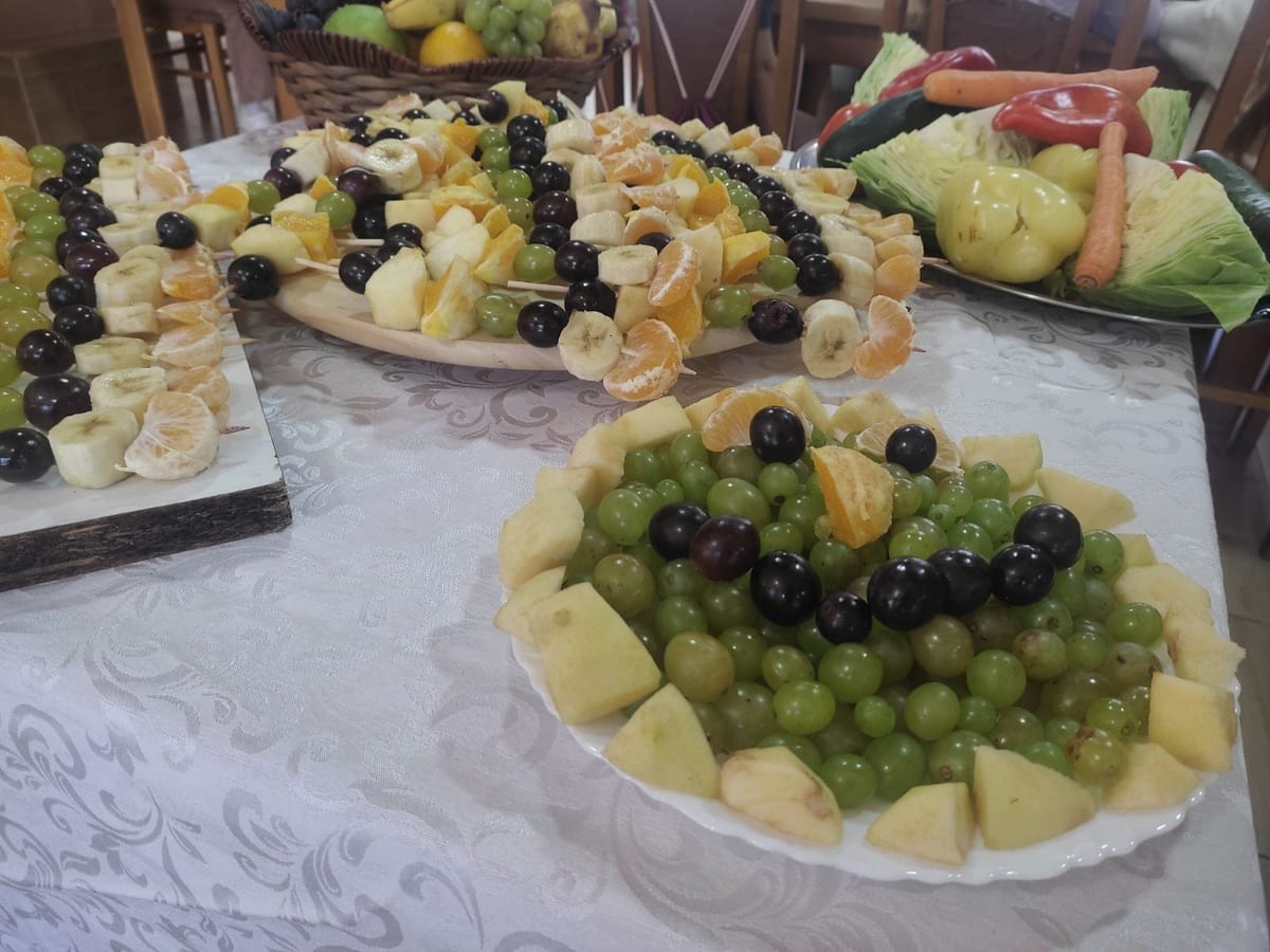UČENICI IZ PRODUŽENOG BORAVKA OŠ ,, PETAR VRAGOLIĆ” U POSTI SREDNJOJ ŠKOLI U LJUBOVIJI