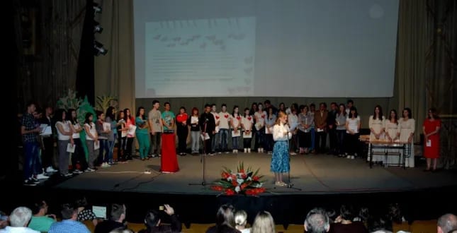 Dan škole — prilika da se pohvale najbolji!